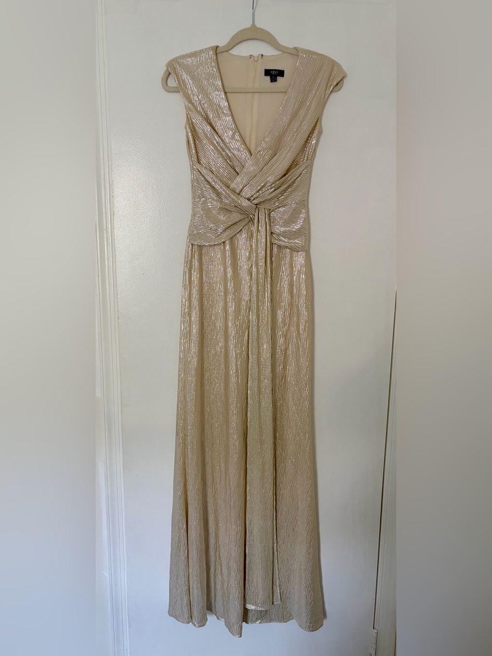 AQUA Elegant Metallic Champagne Evening Gown with Twist Front. Size 2. Worn once